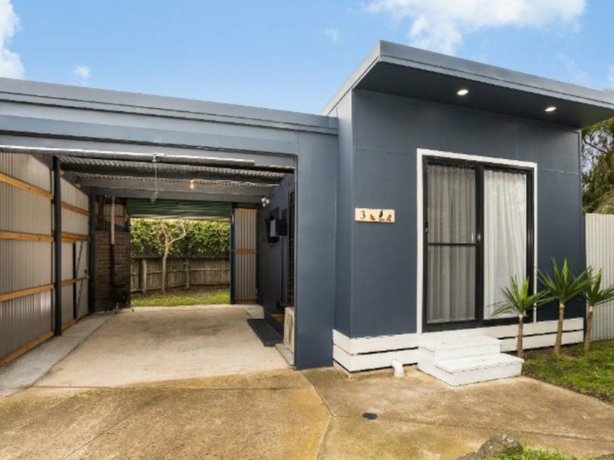 Apartment / Unit / Flat in 3/5 Collett Court, ST LEONARDS VIC, 3223