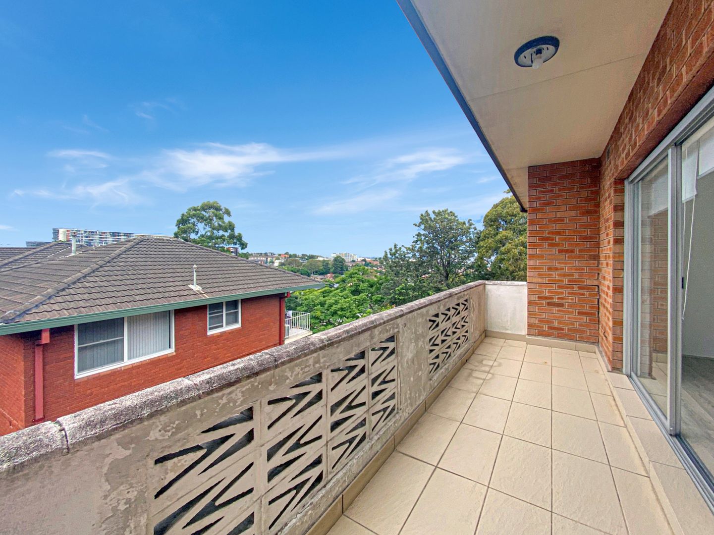 6/240 Blaxland Street, Ryde NSW 2112, Image 2