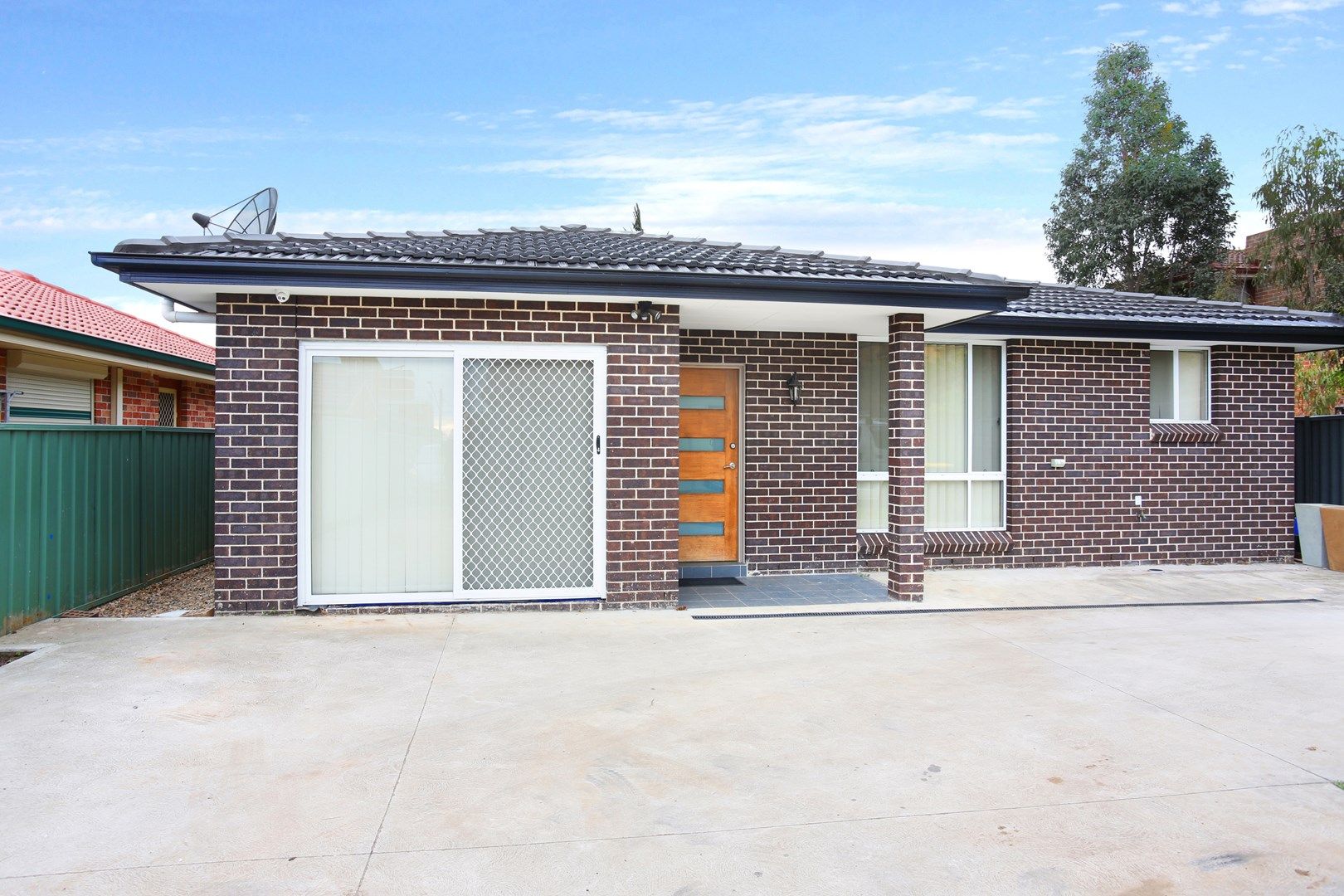 525 Woodville Rd, Guildford NSW 2161, Image 0