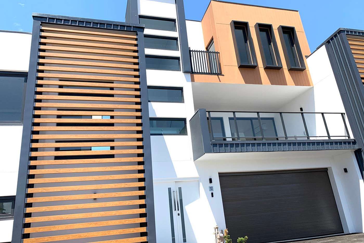 3 bedrooms Townhouse in 12/24 Hillcrest Avenue GREENACRE NSW, 2190