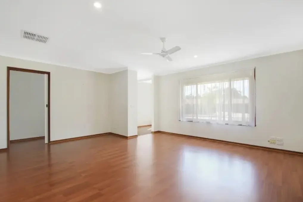 Additional image 6 of 4/18 La Fontaine Avenue, Lavington NSW 2641