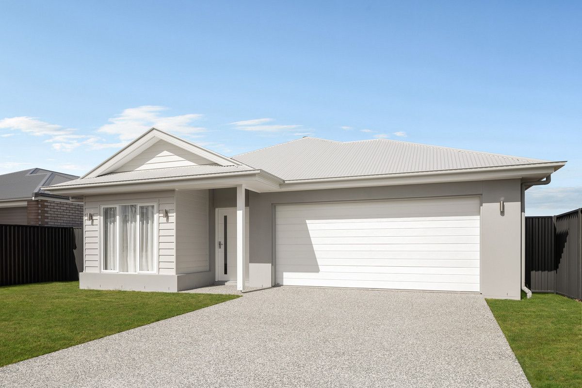4 bedrooms House in 39 Juniper Drive GREENBANK QLD, 4124