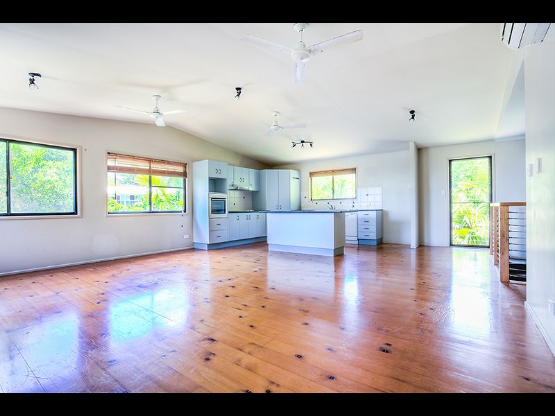 65 Jarman Street, Barlows Hill QLD 4703, Image 2