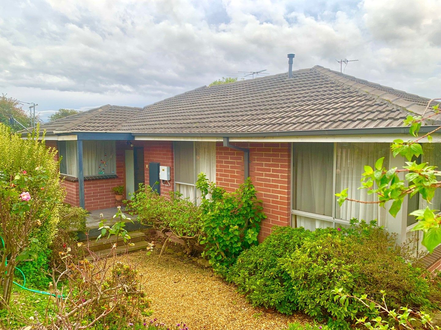 3 bedrooms House in 139 Station St BURWOOD VIC, 3125