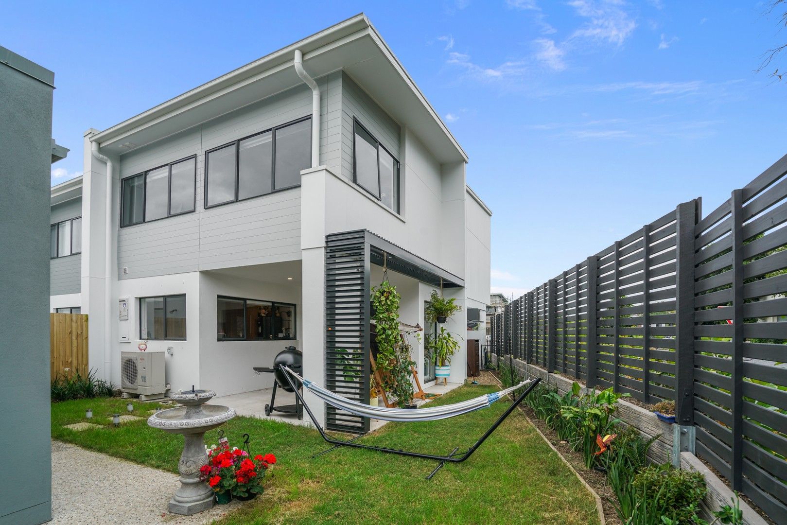 3 bedrooms Townhouse in 1037/154 Musgrave Avenue SOUTHPORT QLD, 4215