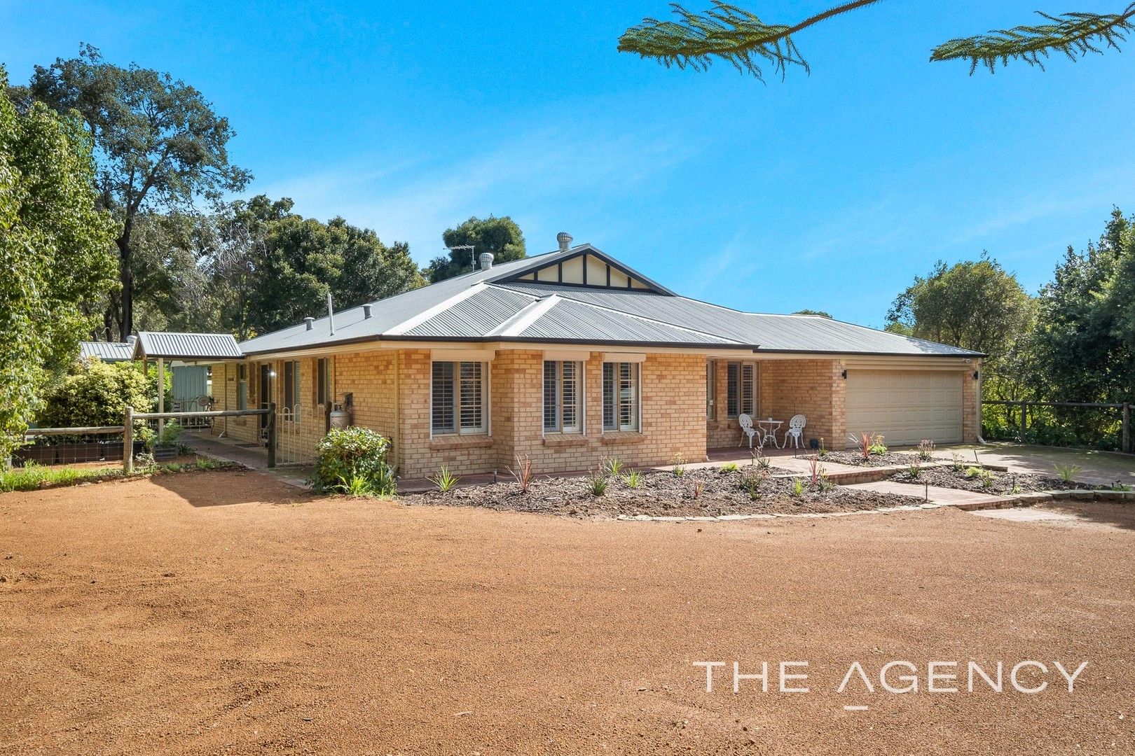 5 Hobbit Glade, Mundaring WA 6073, Image 1