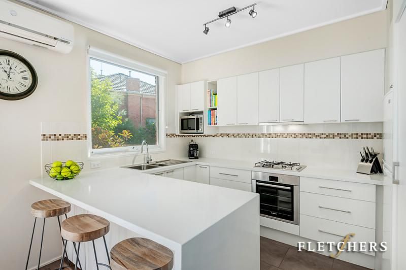 5 St Bridgets Rise, Balwyn North VIC 3104, Image 2