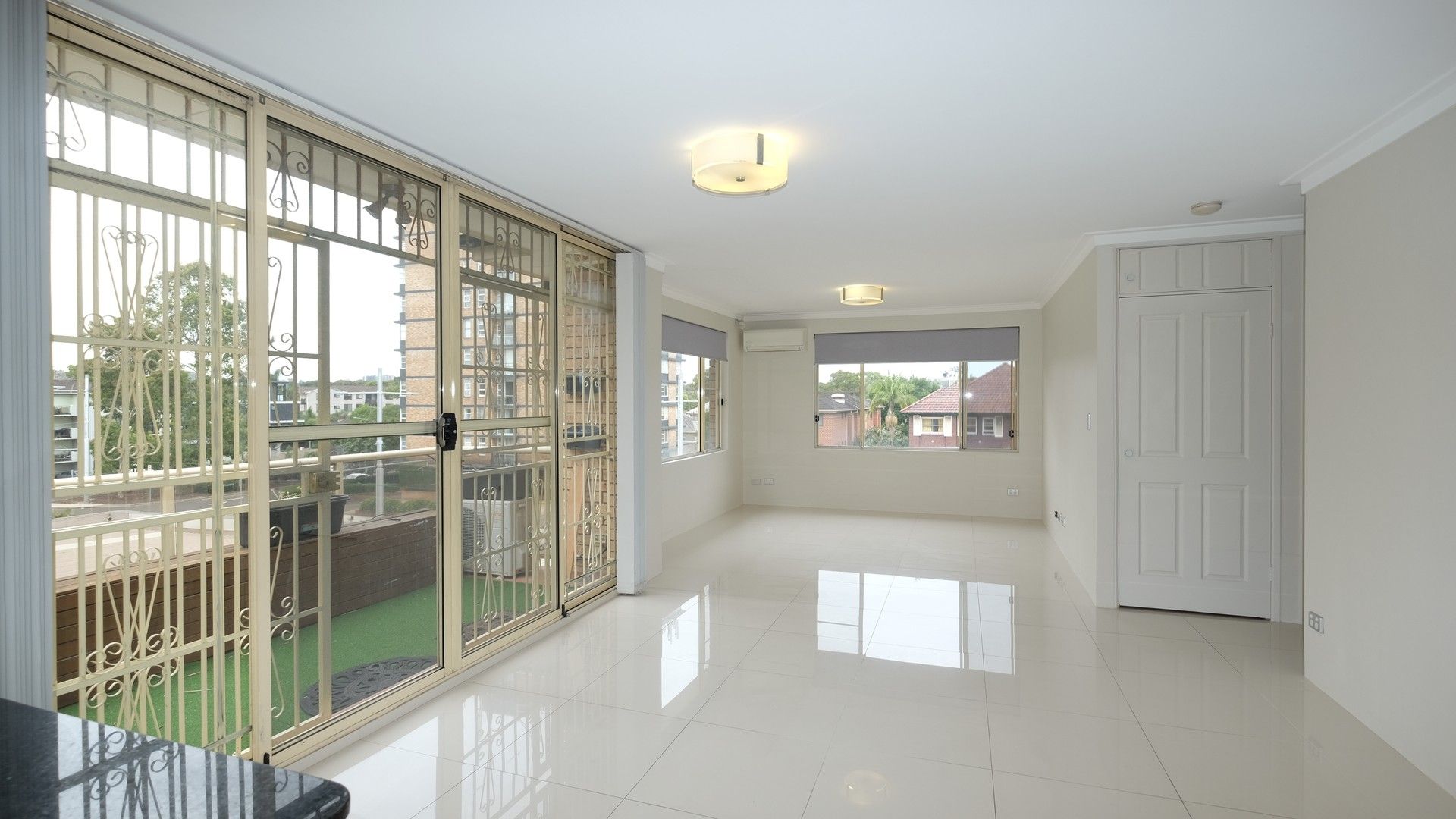 3 bedrooms Apartment / Unit / Flat in 4/11B Anzac Parade KENSINGTON NSW, 2033