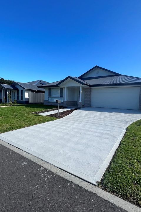 22 Sovereign Street, Fern Bay NSW 2295 - House For Rent | Domain