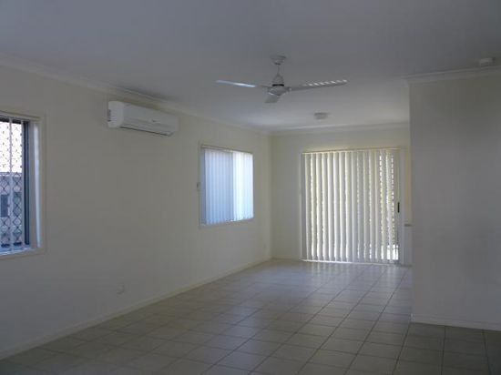 22/3 BRUSHWOOD COURT, Mango Hill QLD 4509, Image 2