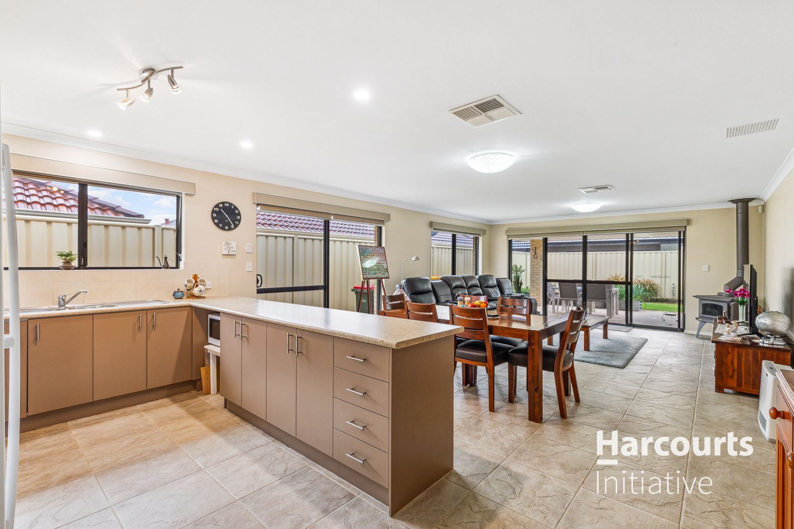 64 Olivedale Road, Madeley WA 6065, Image 1