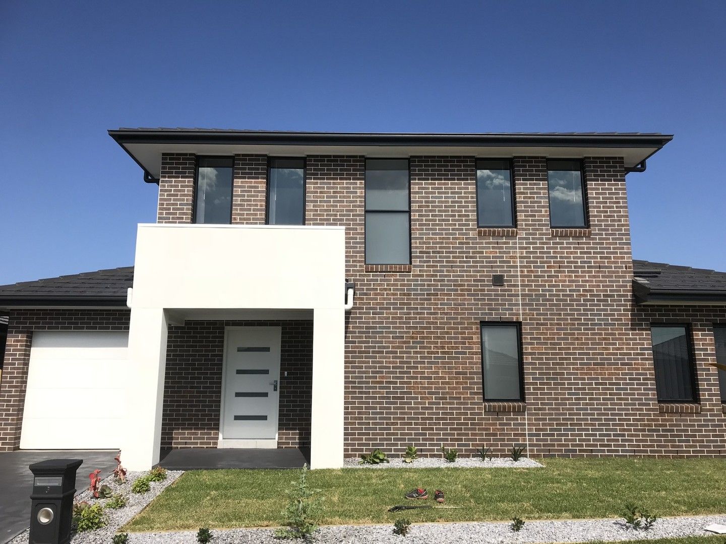 4 bedrooms Semi-Detached in 6 Hinton Loop ORAN PARK NSW, 2570