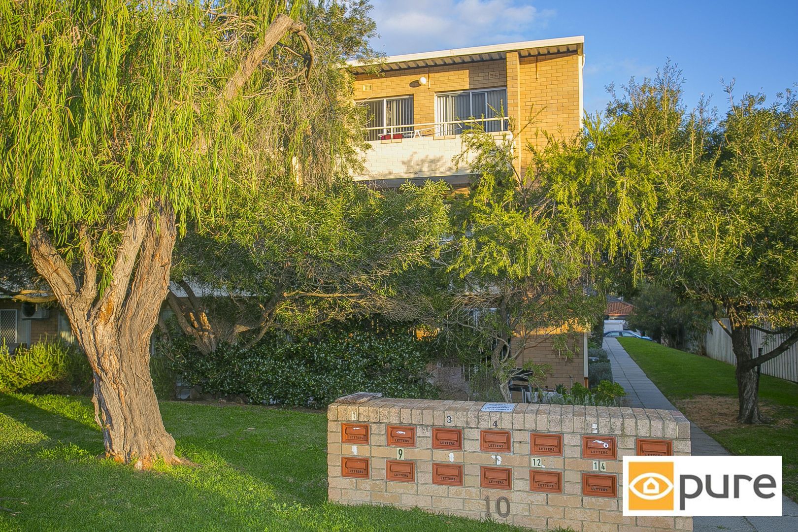 9/10 Murray Avenue, Mosman Park WA 6012, Image 2