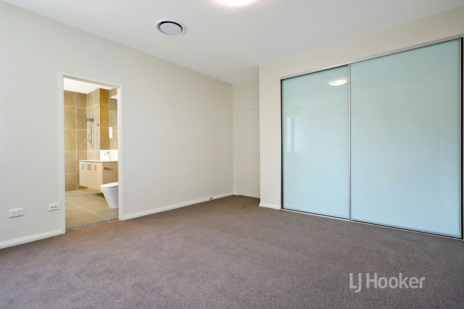 25 Weid Place, Kellyville NSW 2155, Image 2