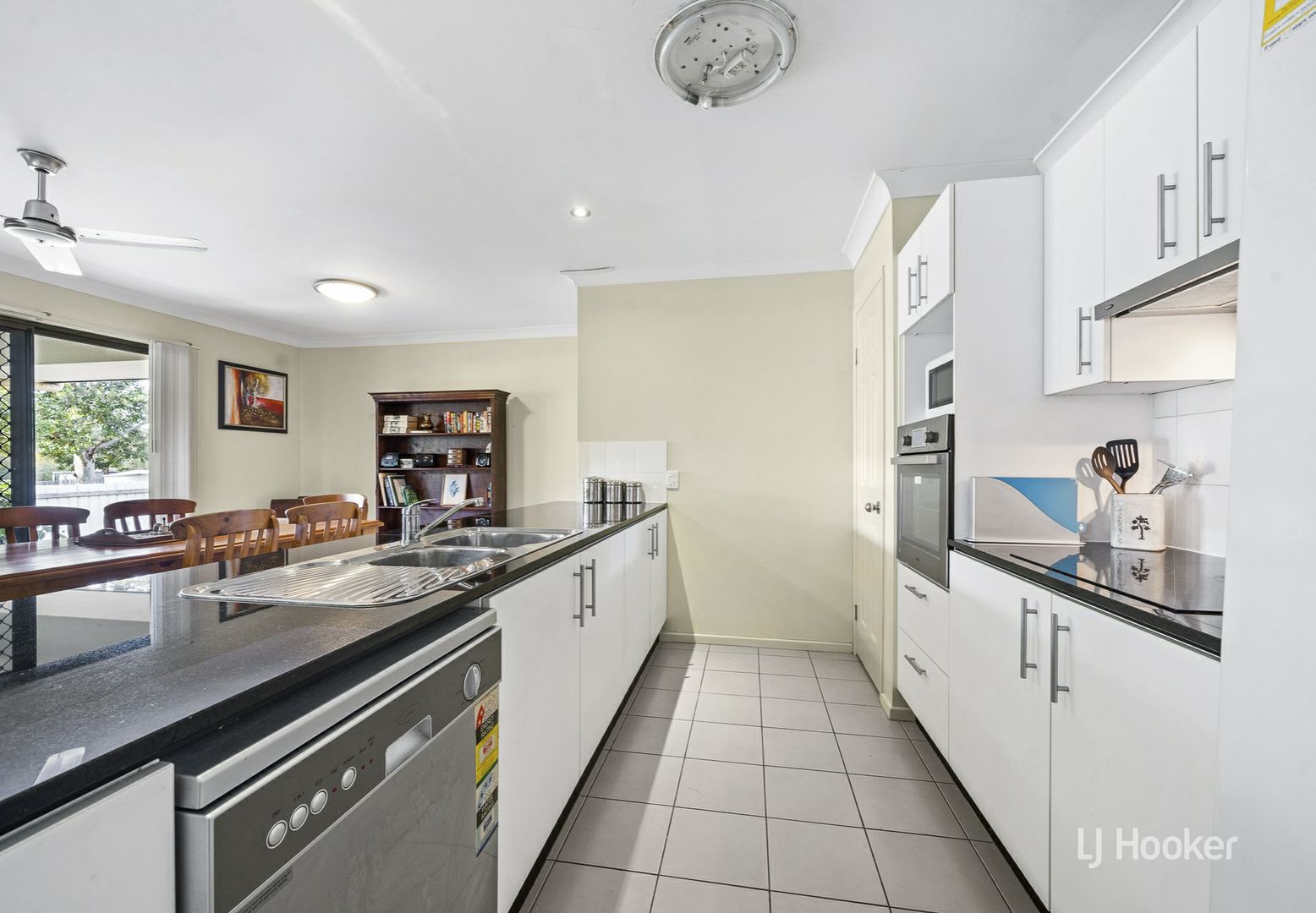 3/17 Barbour Street, Esk QLD 4312, Image 1