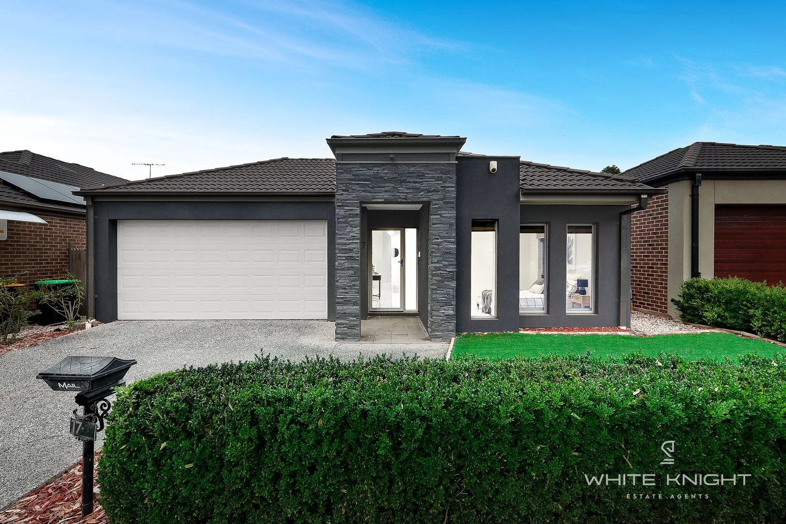 Additional image 18 of 17 Derwent Close, Caroline Springs VIC 3023