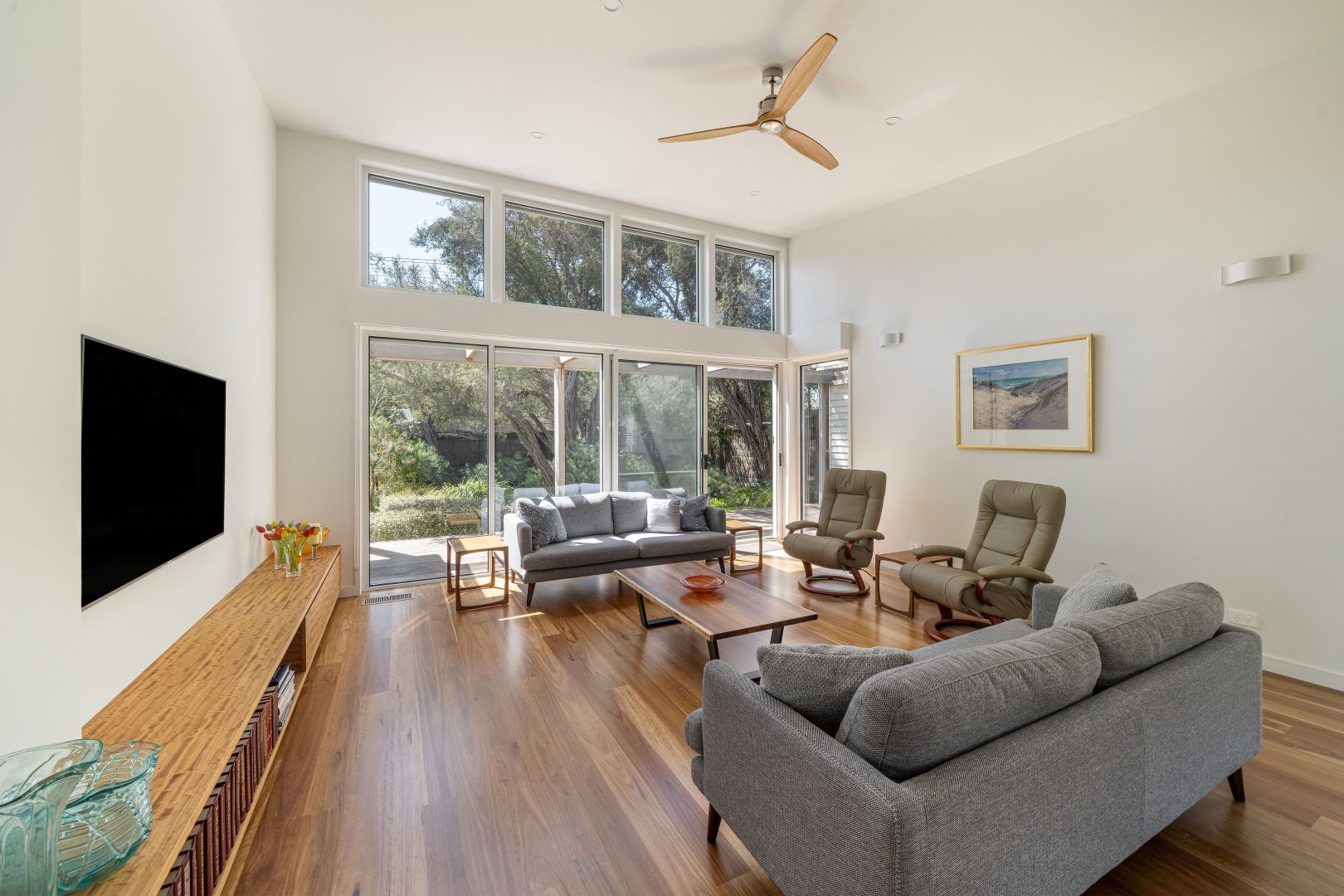 31 Lister Avenue, Sorrento VIC 3943, Image 2