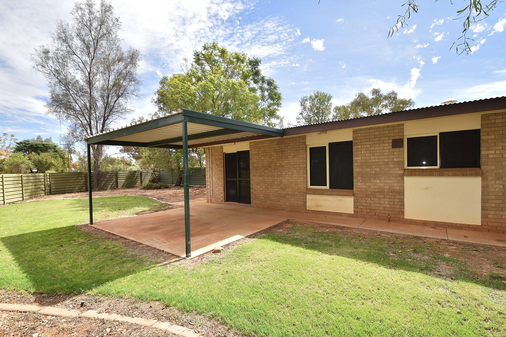 8 Forrest Crescent, Gillen NT 0870, Image 0