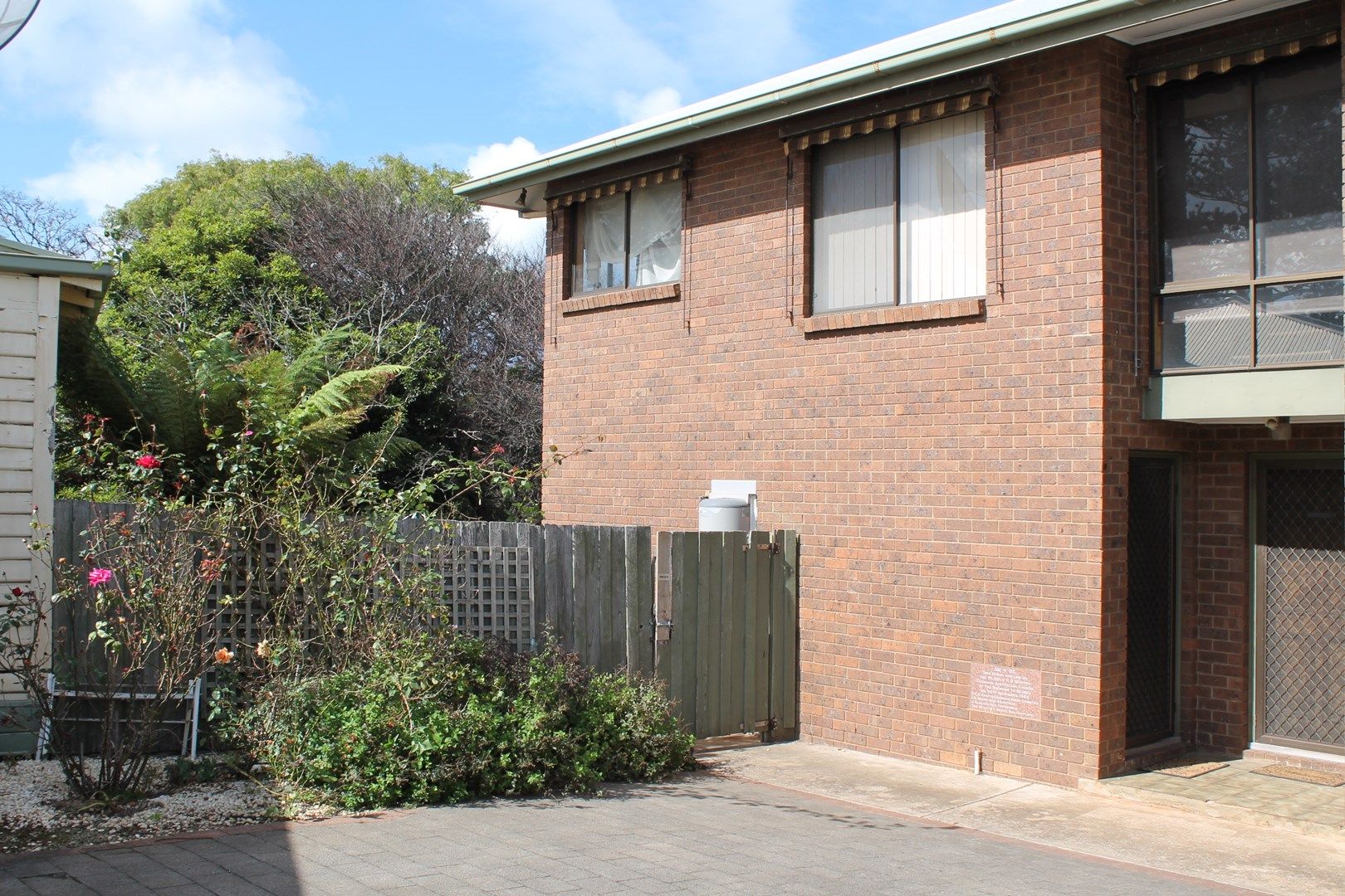 1 bedrooms Apartment / Unit / Flat in 61A Cliff Street PORTLAND VIC, 3305