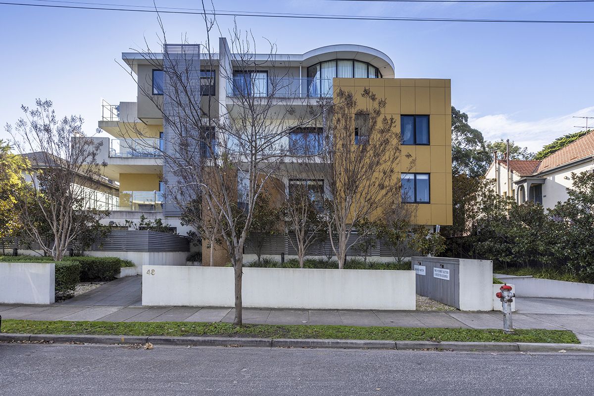 2 bedrooms Apartment / Unit / Flat in Unit 15/48 Balaclava Rd ST KILDA EAST VIC, 3183