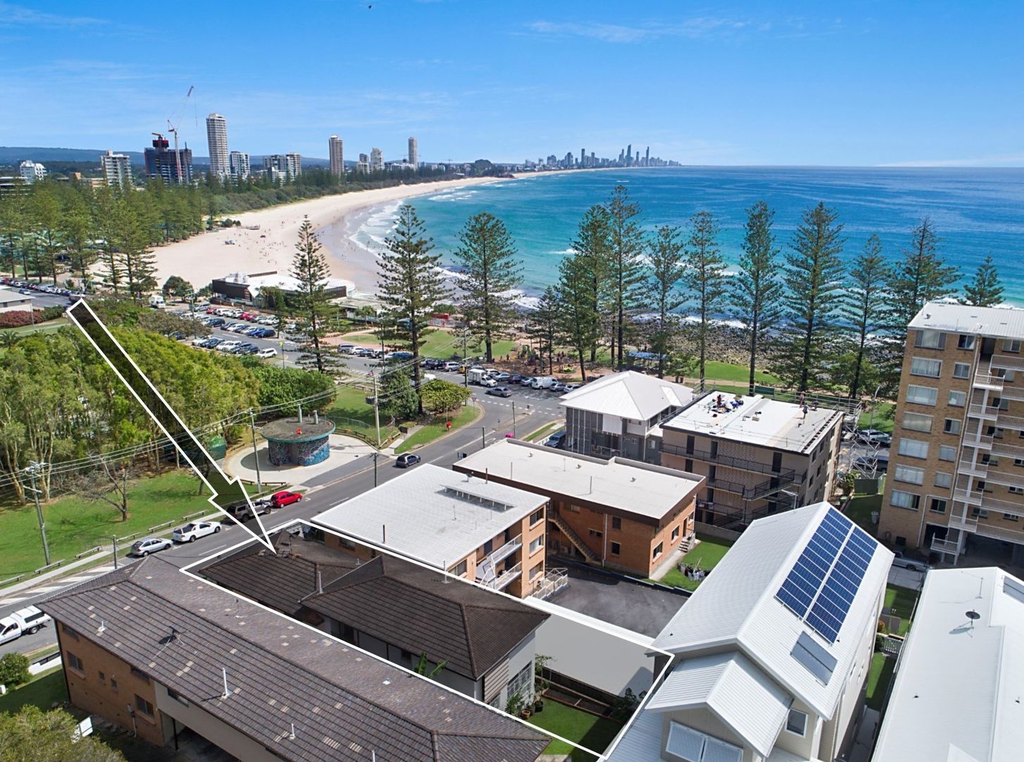 1/53 Hayle Street, Burleigh Heads QLD 4220, Image 2