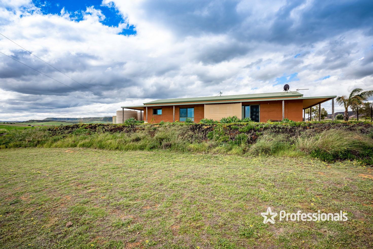 1 Dixon Place, White Peak WA 6532 Domain