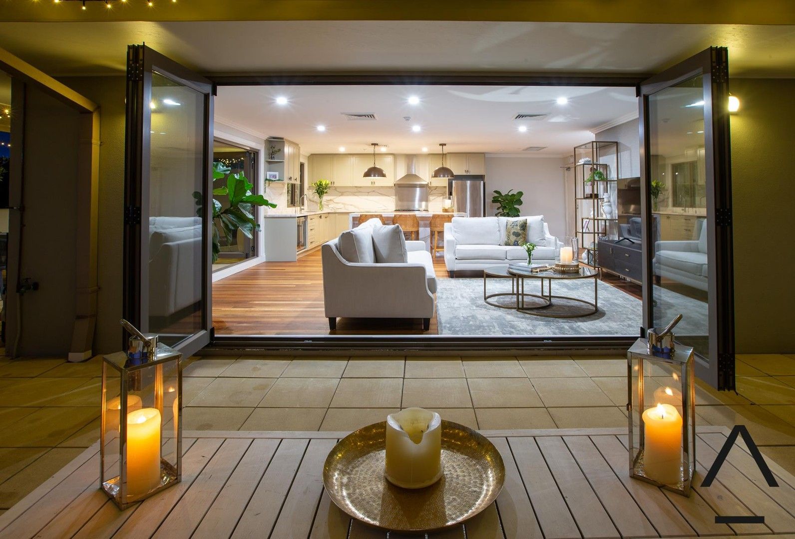 3 bedrooms Apartment / Unit / Flat in 401/59-61 Ridge Street NORTH SYDNEY NSW, 2060