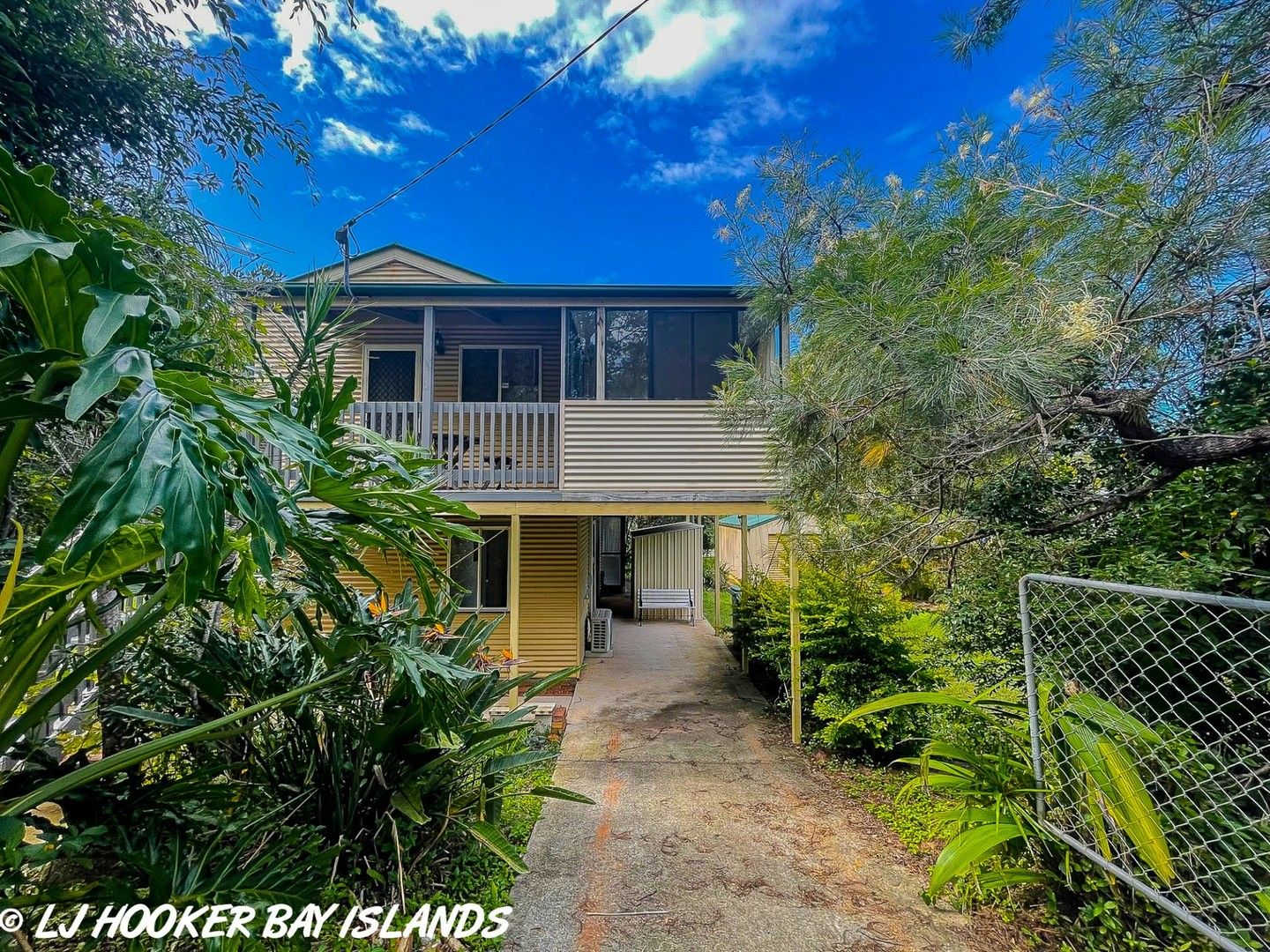 11 Peronne Avenue, Russell Island Property History & Address Research