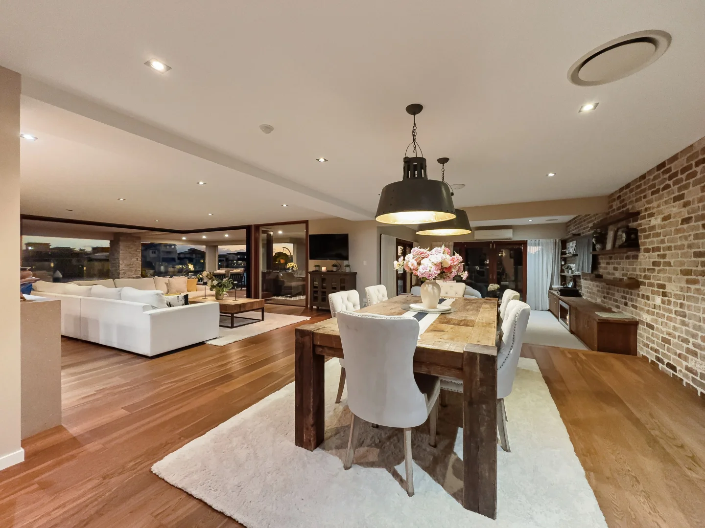 Additional image 12 of 23 Etna Street, Isle Of Capri QLD 4217