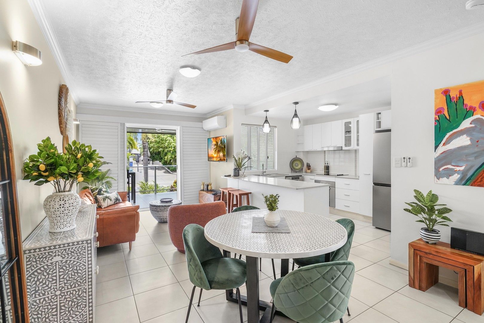 2 bedrooms Apartment / Unit / Flat in 6/75 Moore Street TRINITY BEACH QLD, 4879