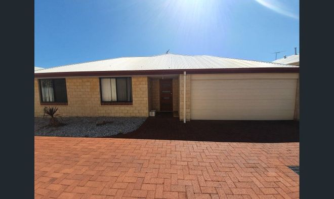 Picture of 2/196 Forrest Avenue, CAREY PARK WA 6230