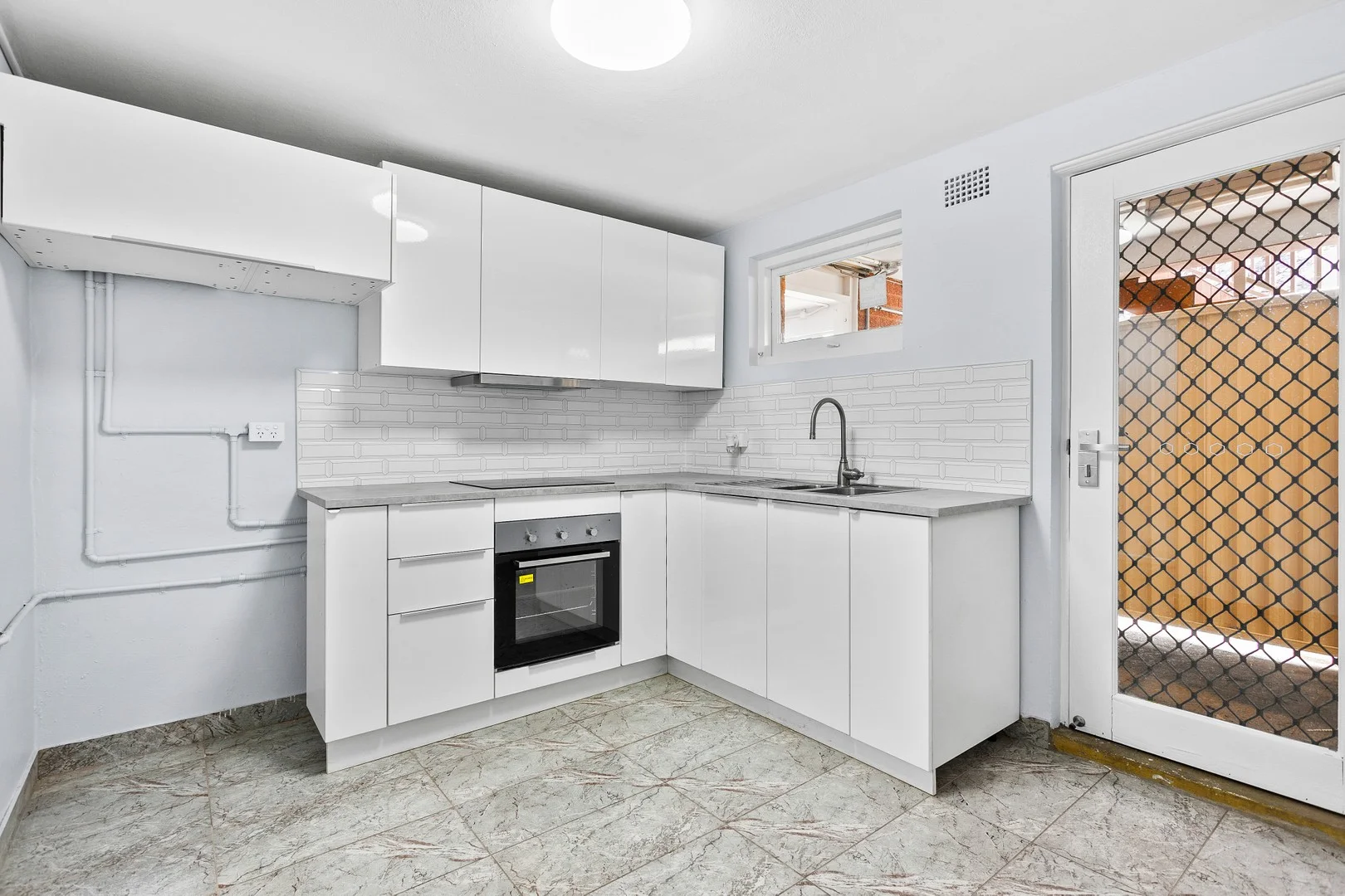 2/36 Minnegang Street, Warrawong NSW 2502