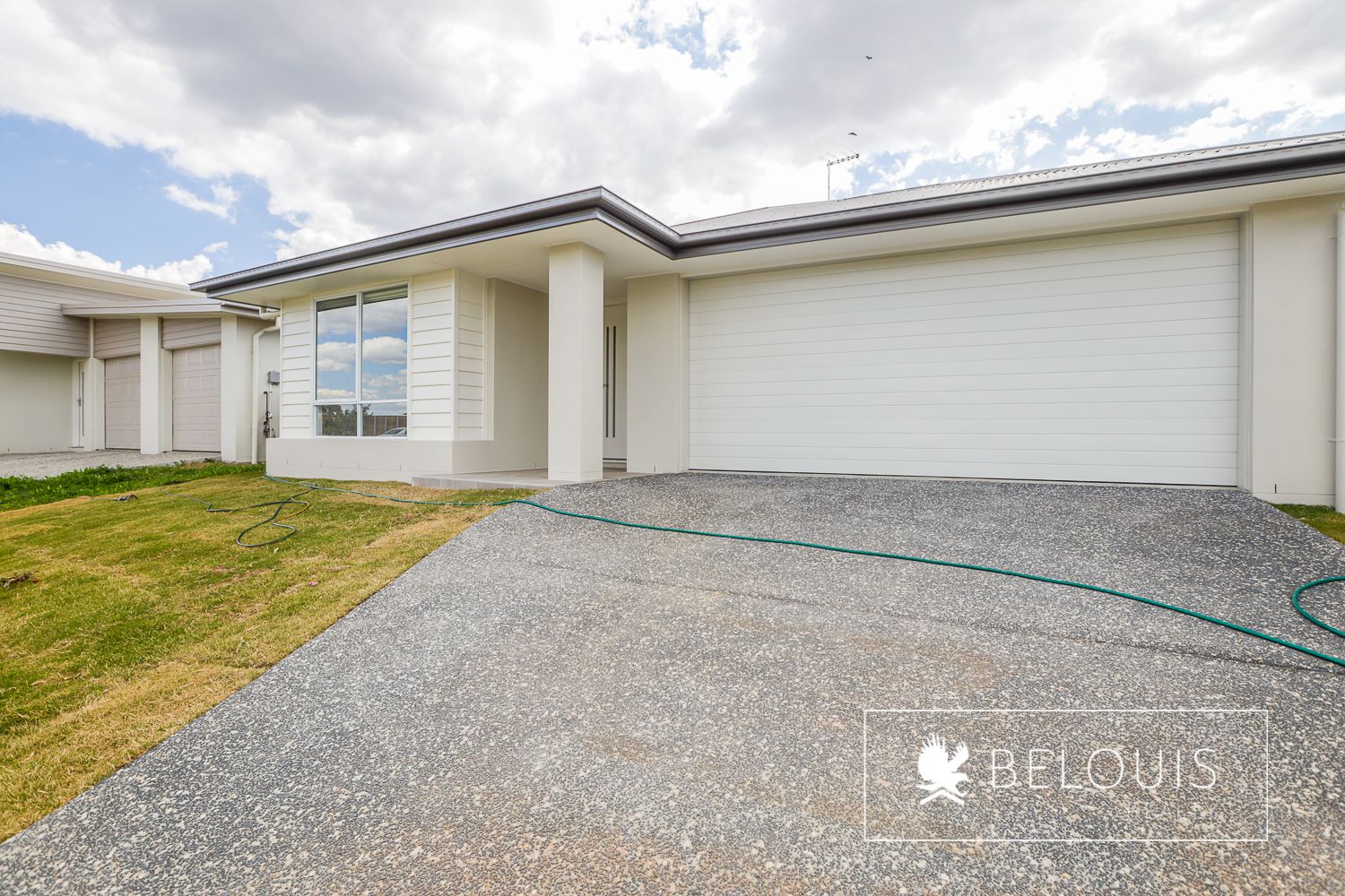 33 Kevin Mulroney Drive Flinders View Qld 4305 House For Rent 360 Domain