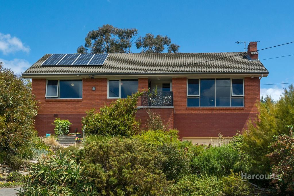 41 Henley Street, Lindisfarne TAS 7015, Image 2