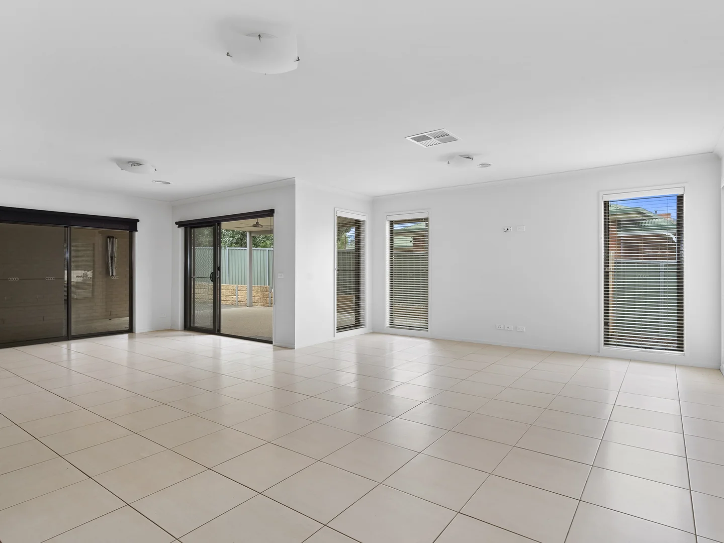 Additional image 4 of 211 River Street, Corowa NSW 2646