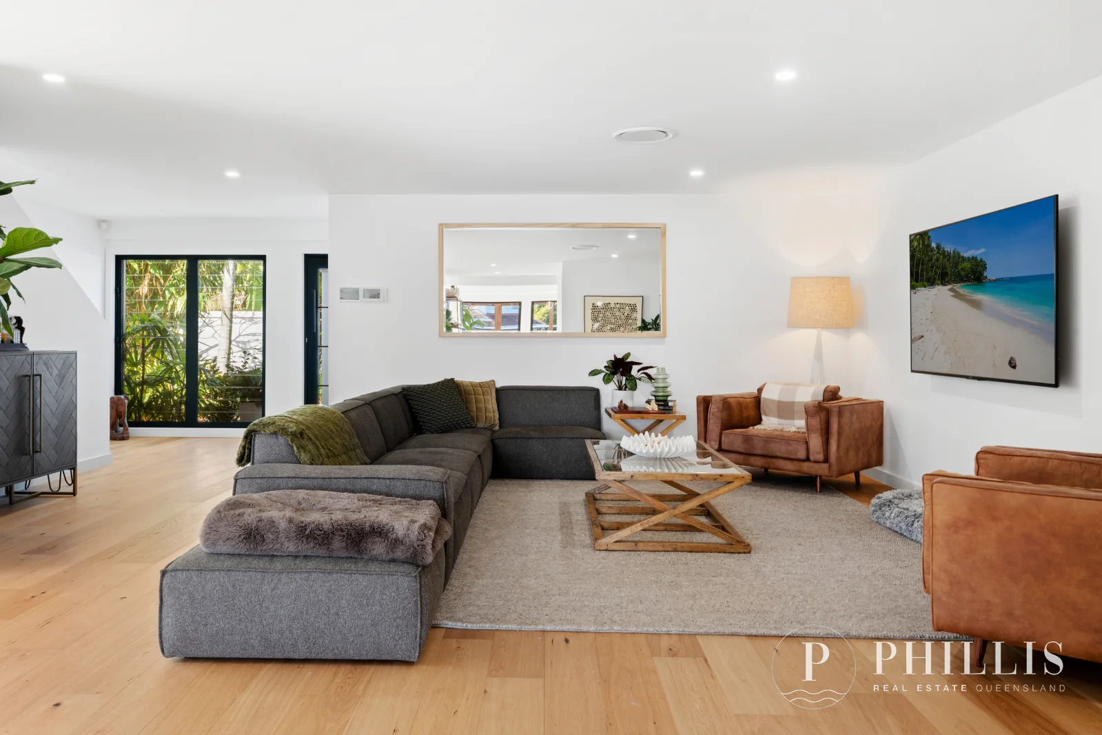 Additional image 14 of 24 Gibraltar Drive, Isle Of Capri QLD 4217