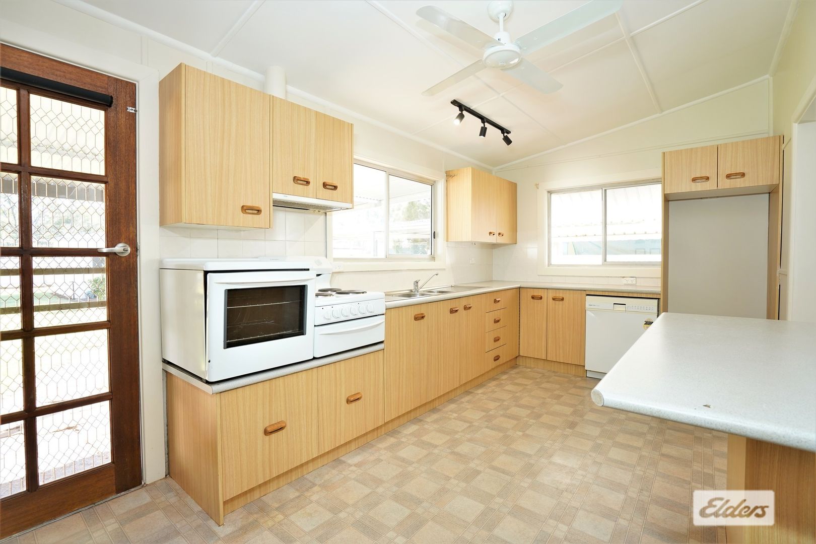 14 Richards Street, Beelbangera NSW 2680, Image 2