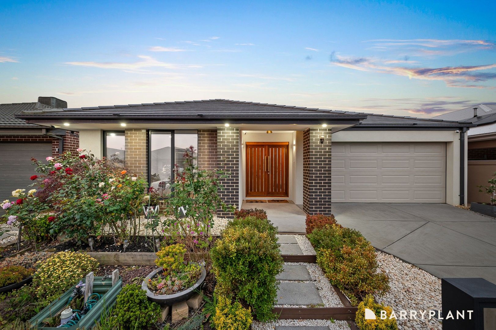 9 Orpington Drive, Clyde North VIC 3978, Image 0