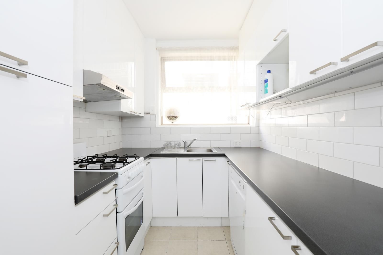 2 bedrooms Apartment / Unit / Flat in 9/786 Warrigal Road MALVERN EAST VIC, 3145