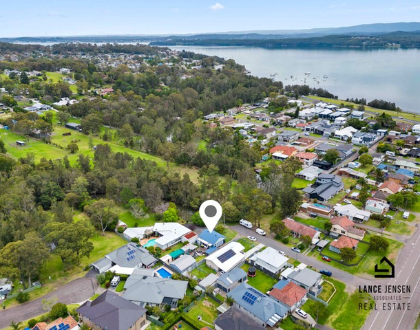 4 Punt Road, Warners Bay NSW 2282