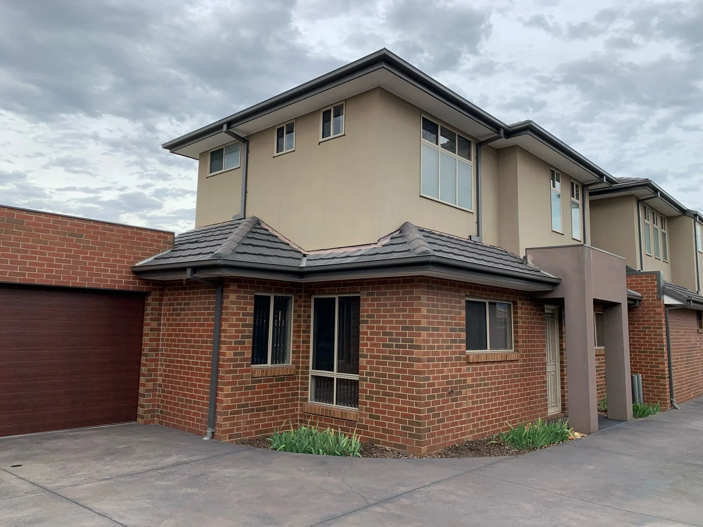 2/36 Hart Street, Airport West VIC 3042