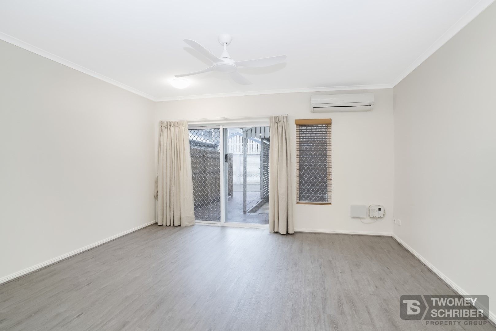 2 bedrooms Townhouse in 13/189-193 Buchan Street BUNGALOW QLD, 4870