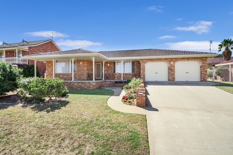 16 Bandalong Street, Tamworth NSW 2340, Image 0