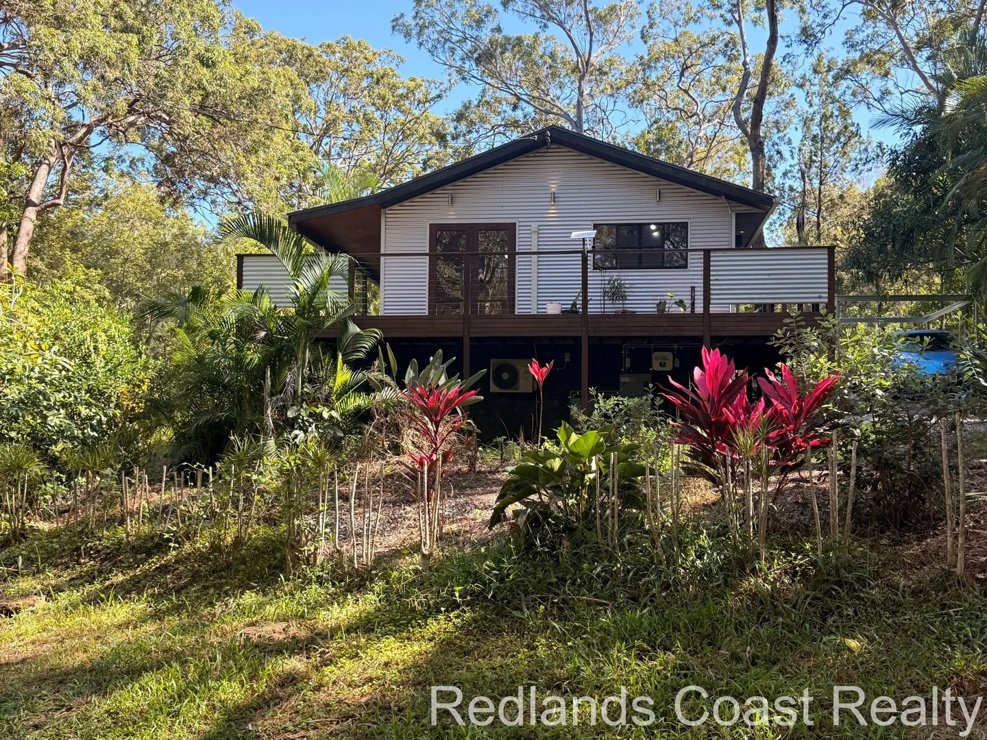 19 Nectar Street, Lamb Island QLD 4184