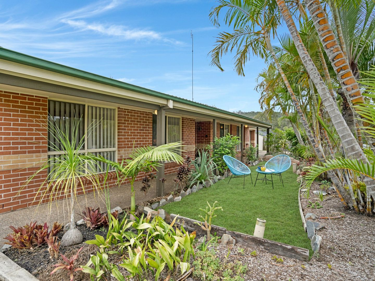 2 Parkdale Court, Parkwood QLD 4214, Image 2