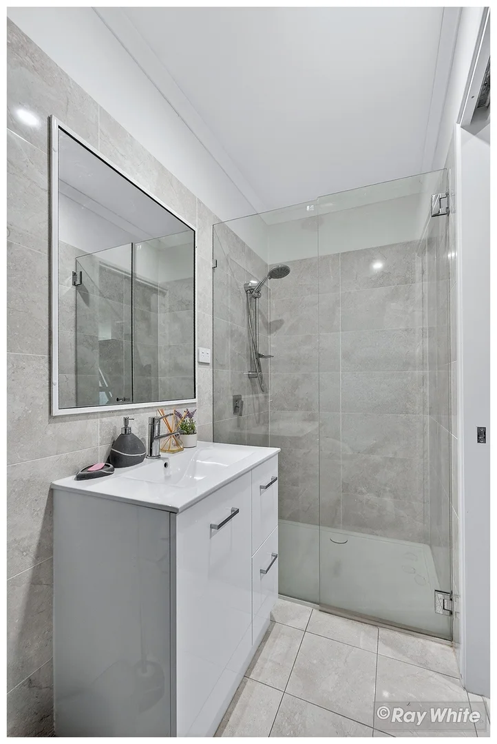 Additional image 39 of 17 Jeffries Street, The Range QLD 4700