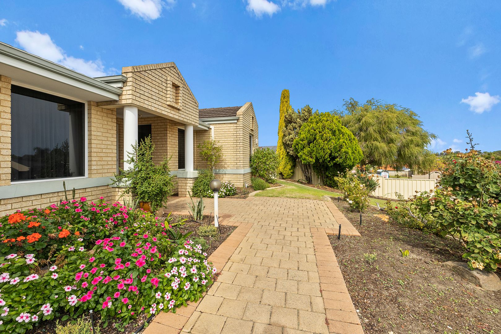 22 Burdett Retreat, Murdoch WA 6150, Image 2