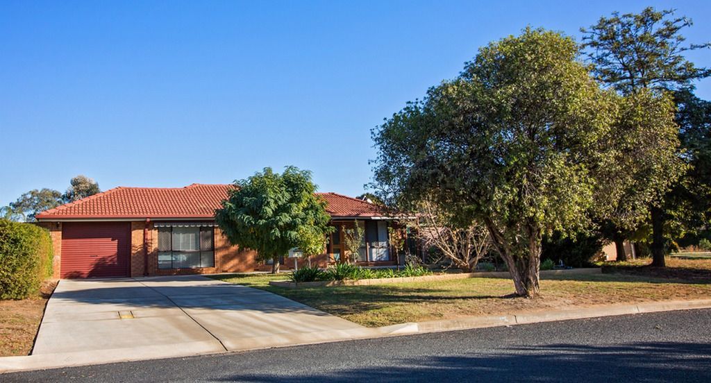 3 Dodwell Crescent, Forest Hill NSW 2651, Image 0