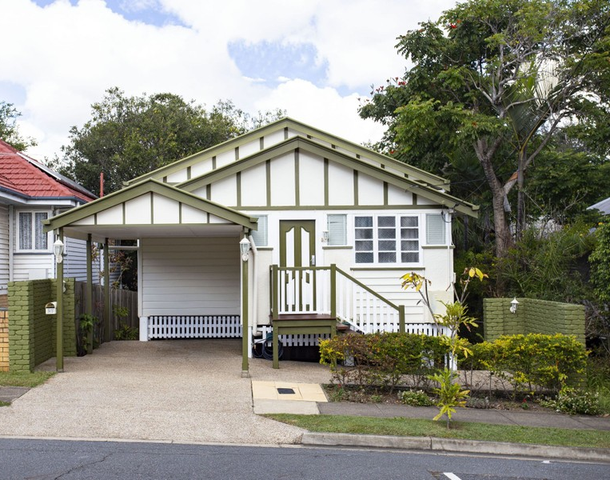 27 Harrogate Street, Woolloongabba QLD 4102