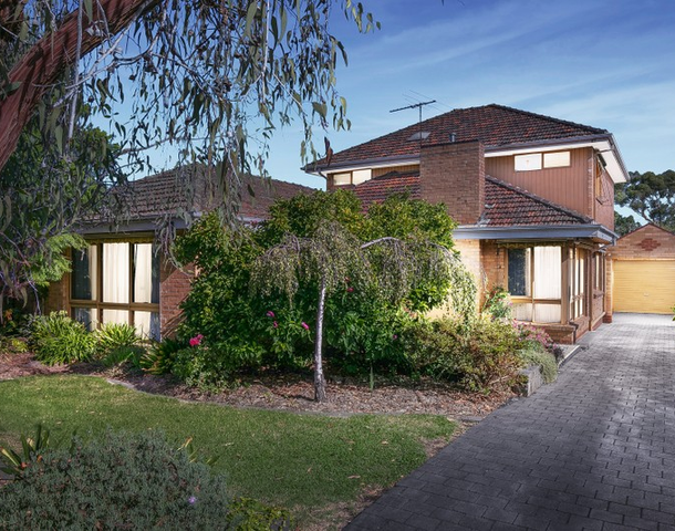 38 Wallace Crescent, Strathmore VIC 3041